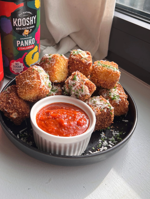 Mini Mozzarella in Carrozza with Marinara – Kooshy Croutons